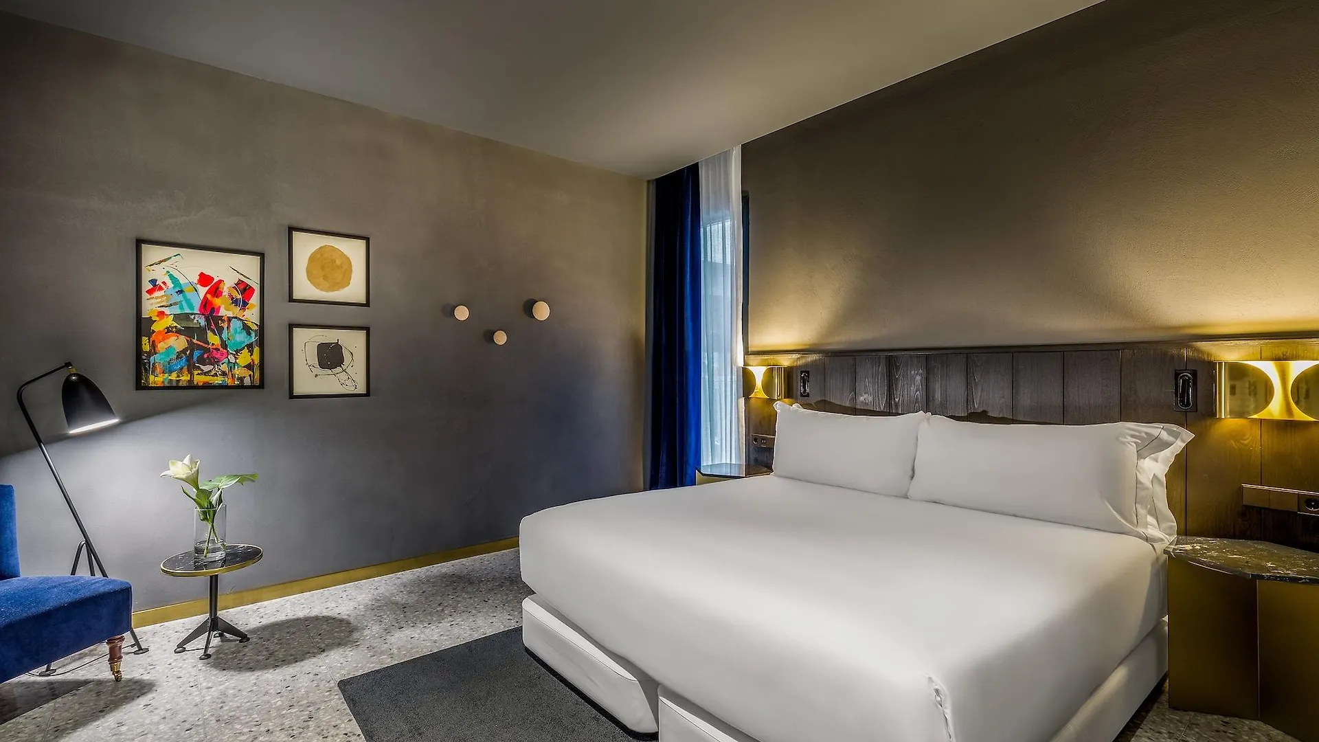 **** Hotel Room Mate Collection Gerard, Barcelona Spain